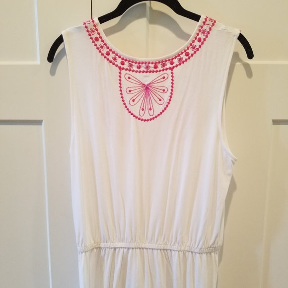 Embroidered CHARMING CHARLIE sundress - Picture 3 of 3